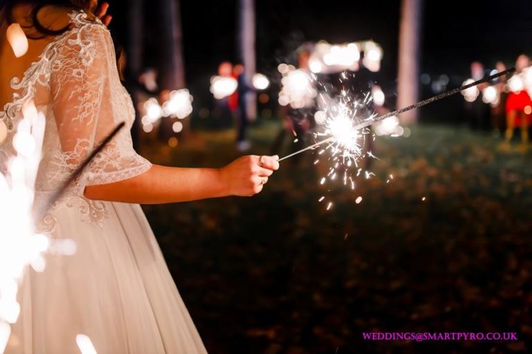 wedding fireworks smartpyro 08 768x512