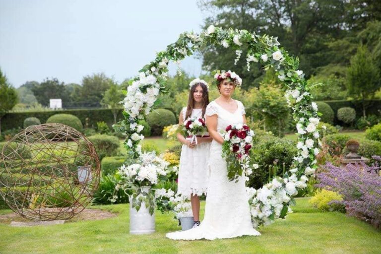 Lily and Rose Wedding Flowers