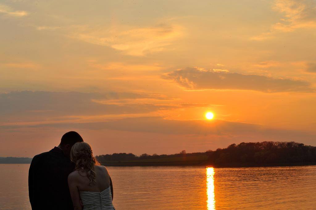 Normanton Park Hotel Sunset
