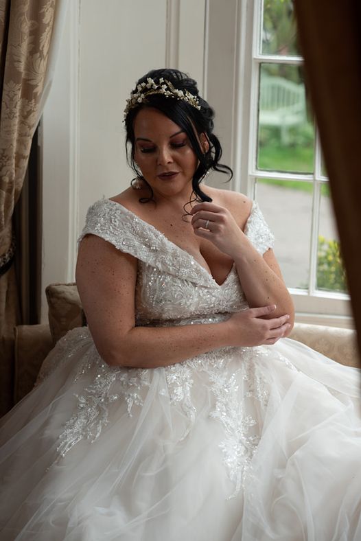 Beautiful in Curves bride