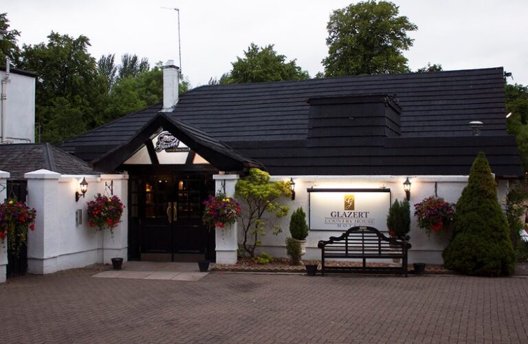 The Glazert Country House Hotel Wedding Venue East Dunbartonshire 768x500