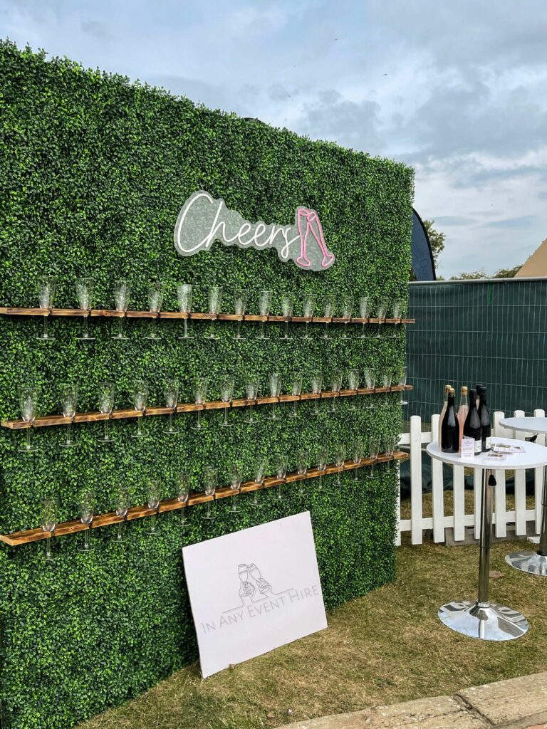 champagne wall 768x1024