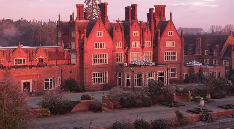 Dunston Hall Exterior 768x425