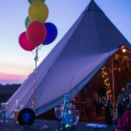 Tent 260x260