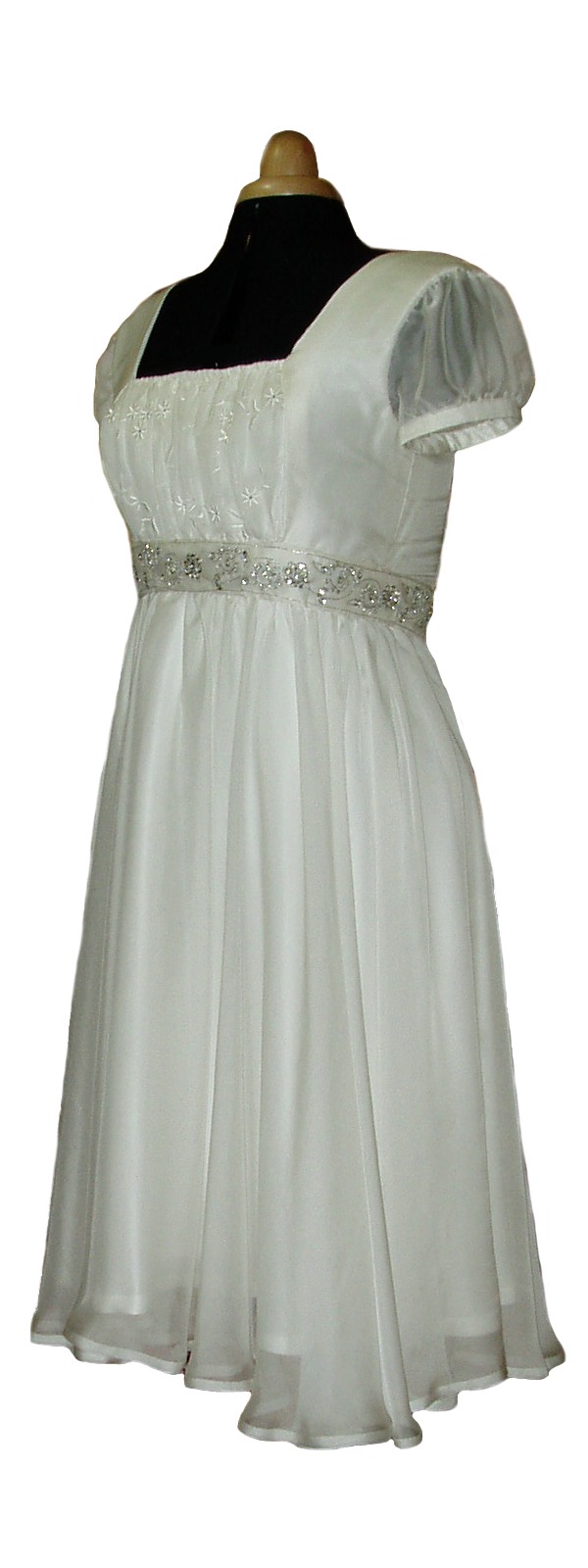 Short silk chiffon and satin wedding dress