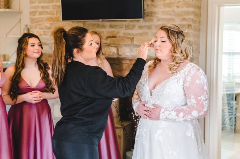Rae Daniels Wedding 105 1 768x511