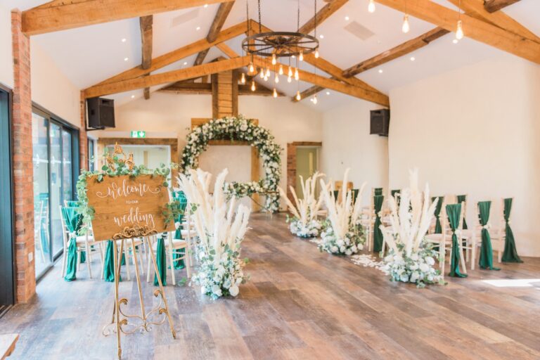 Bennetts Willow Barn weddings
