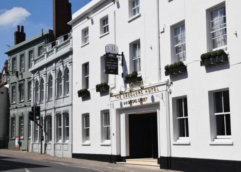 The Chequers Hotel Newbury