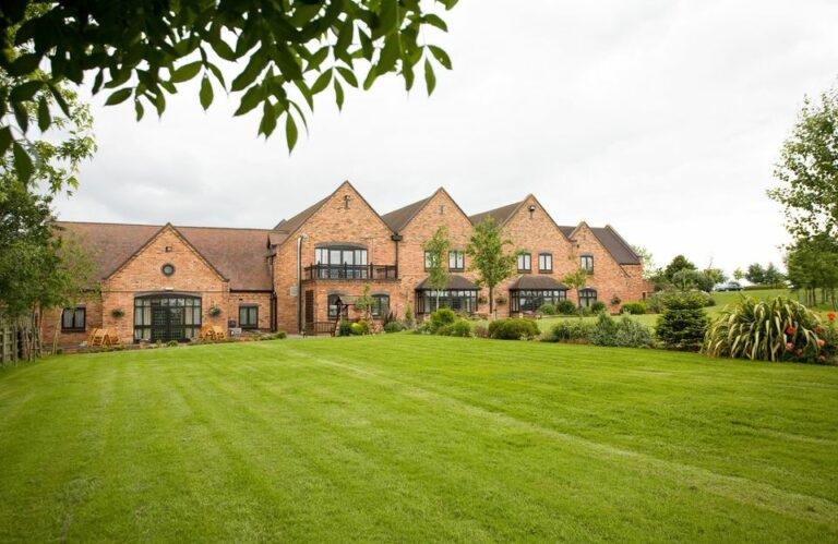 The Pear Tree Inn and Country Hotel Weddings Worcester