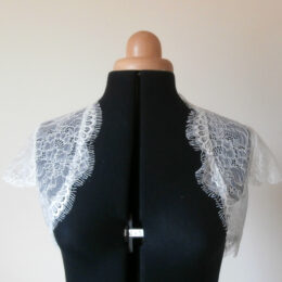 short lace shrug by Anne Fontenoy 260x260