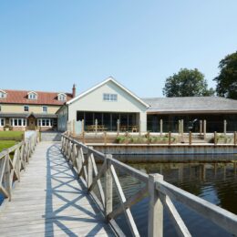 Boathouse Venue Outside 1 260x260