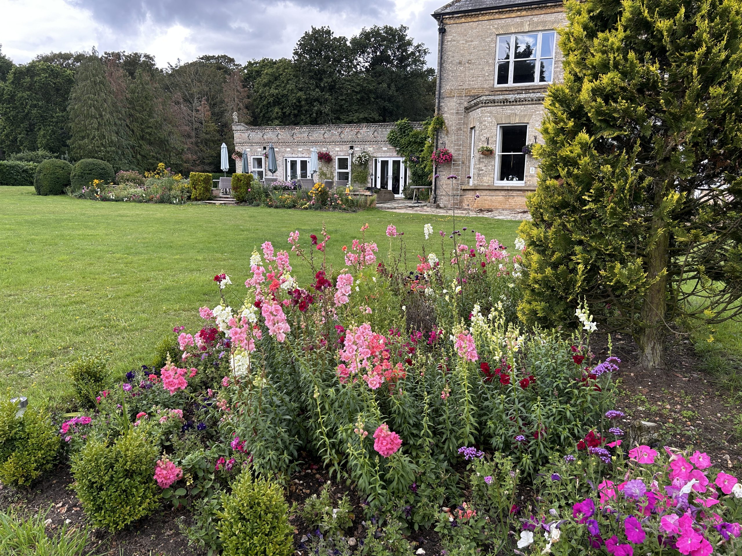 Broom Hall Hotel wedding venue Norfolk