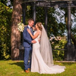 Bride and Groom 260x260