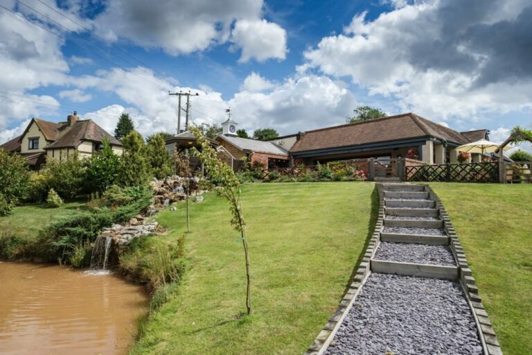 The Punch Bowl Inn Shropshire wedding venue