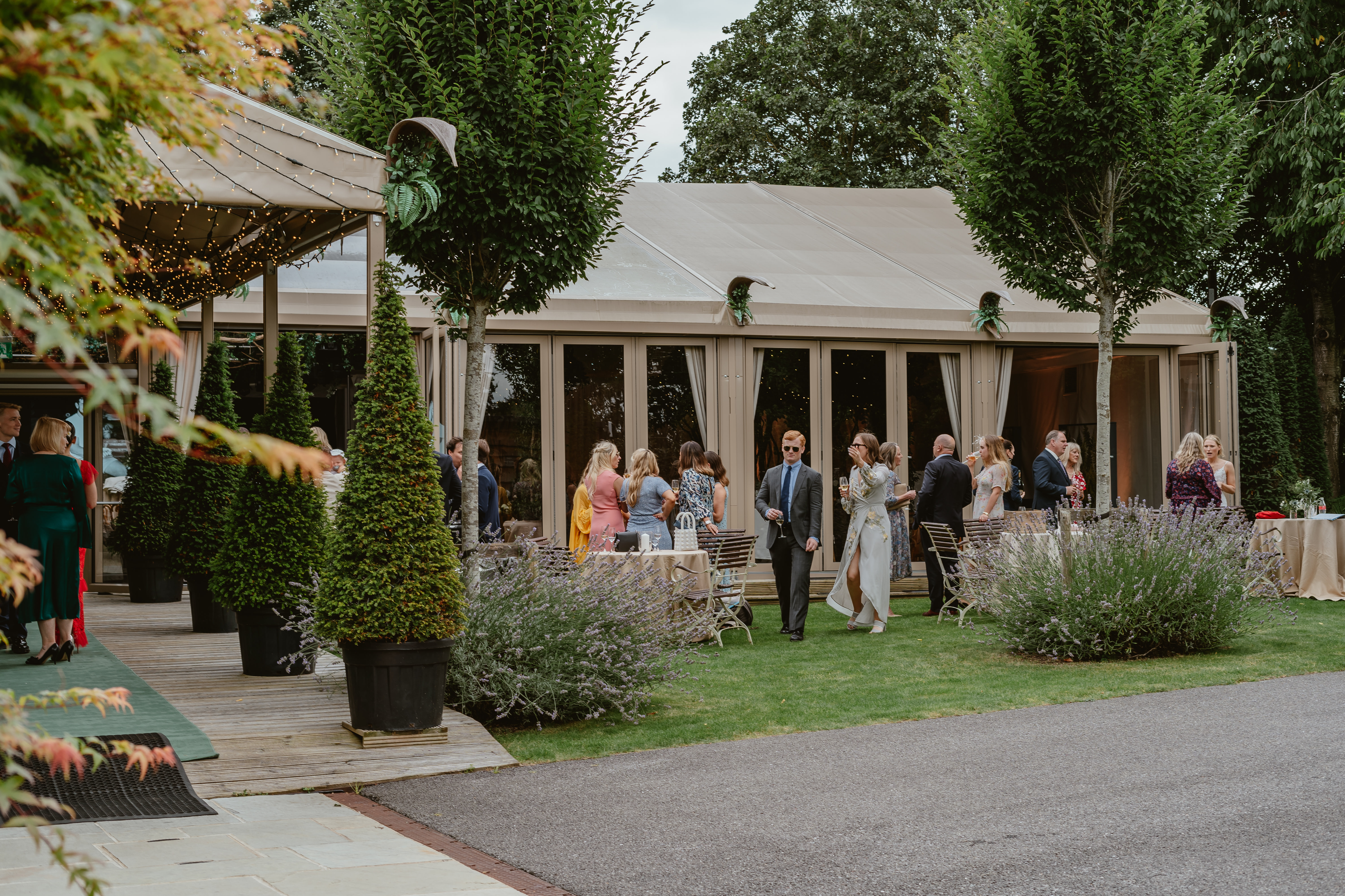 IzzyStephenHurleyHouseHotel 201