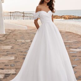 25 Love PRO DAISIE Fro Web 1064 1418 80 int s c1 260x260