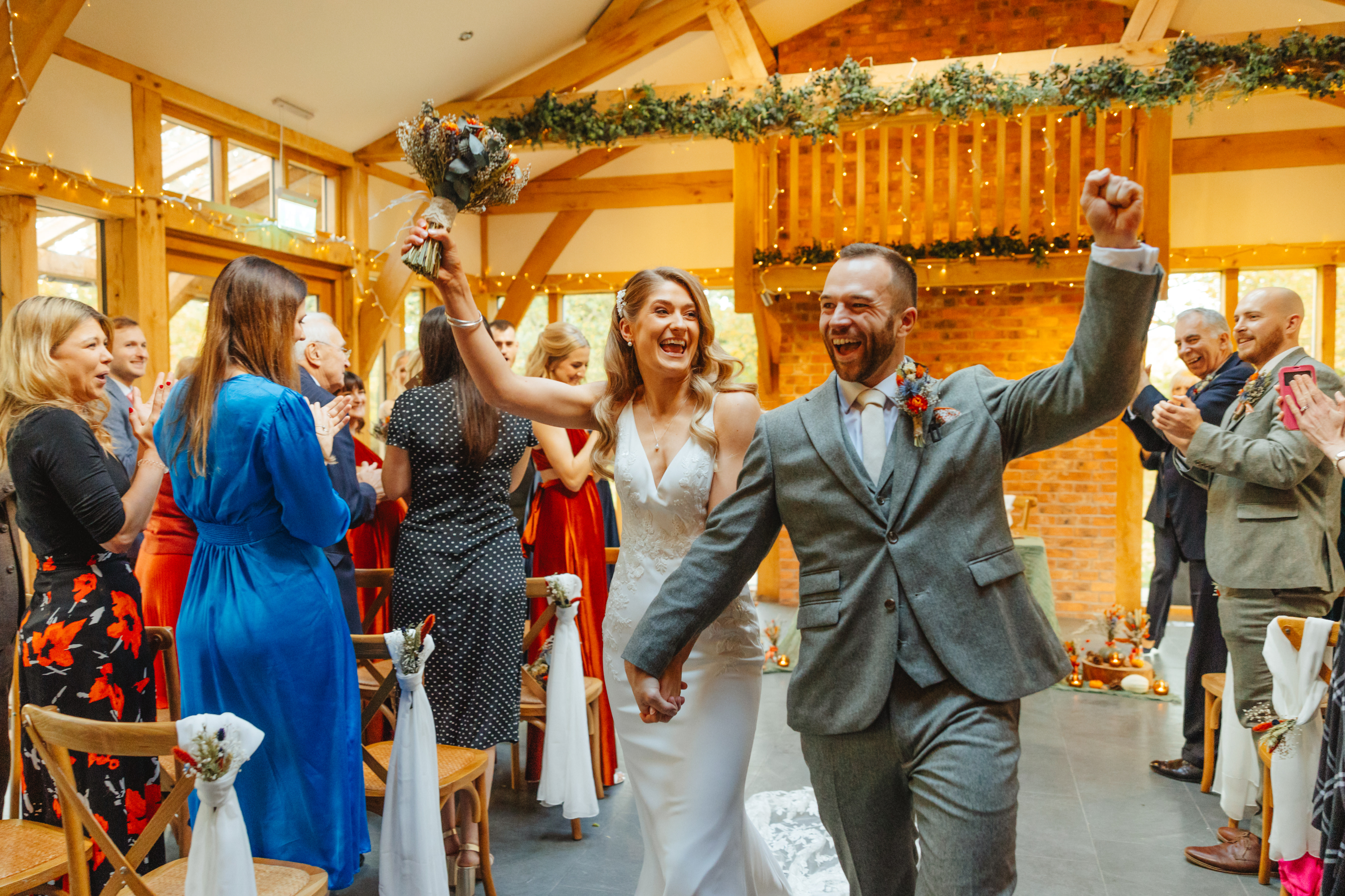 The Oak Tree Of Peover Wedding Photography Cheshire Wedding Photographer kelly Clarke Jess And Charlie 410