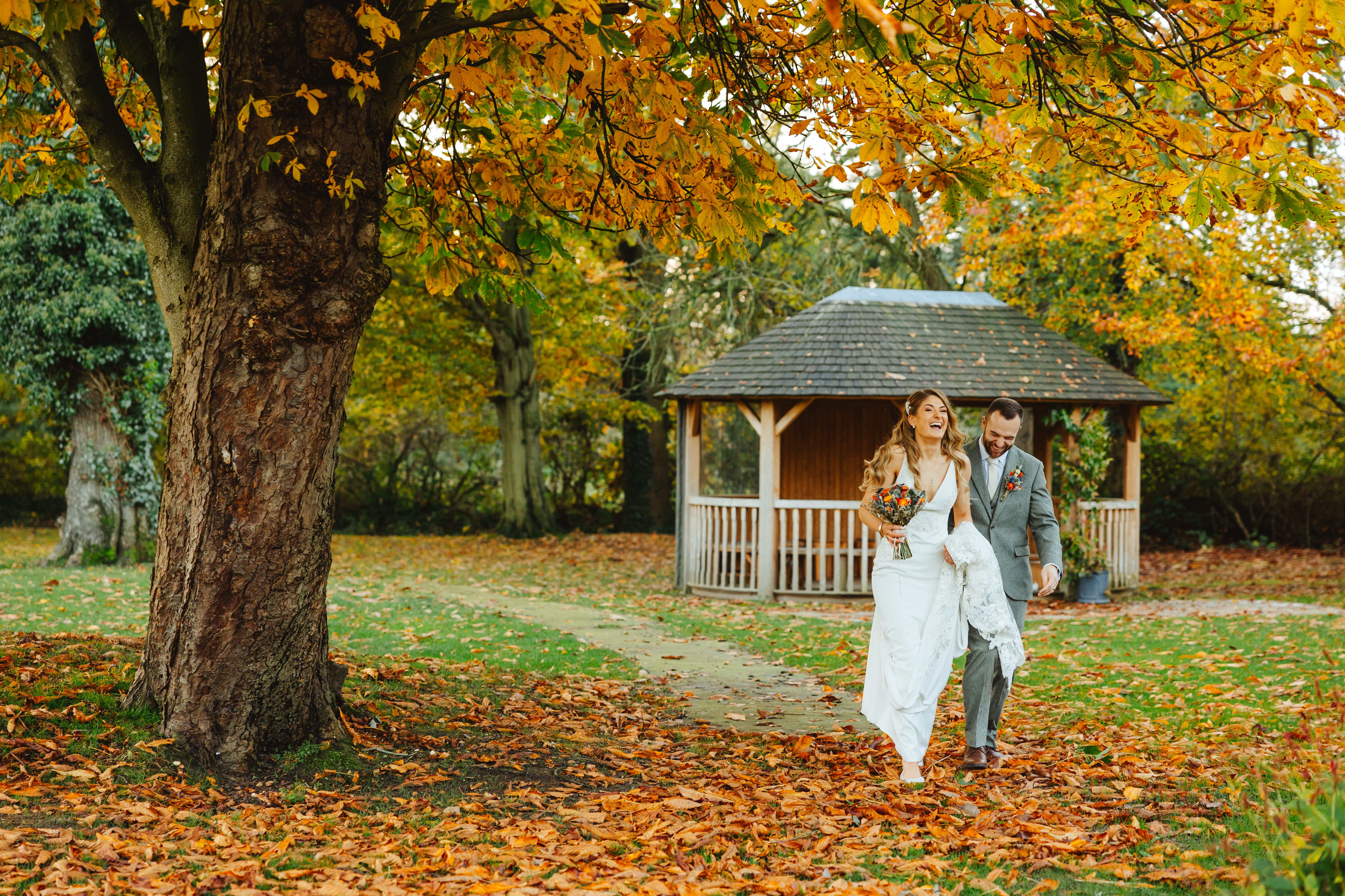 The Oak Tree Of Peover Wedding Photography Cheshire Wedding Photographer kelly Clarke Jess And Charlie 659