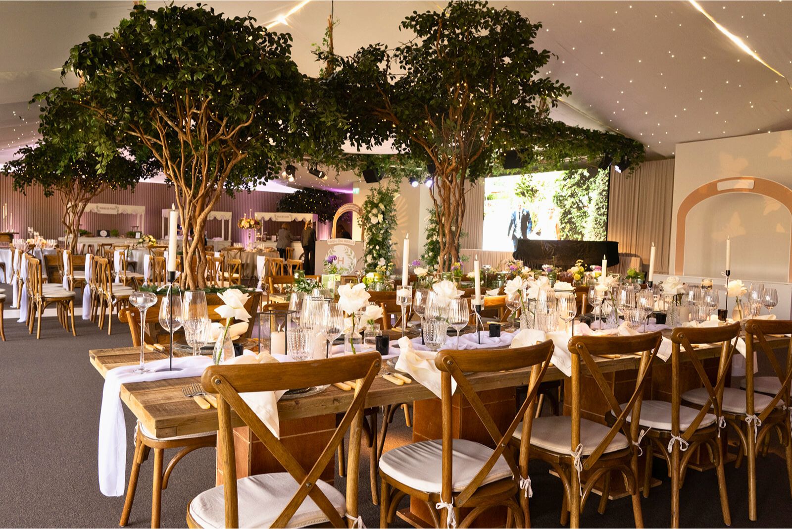 wedding ceremony rustic country inspo3 hurley house hotel berkshire