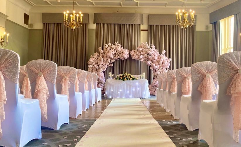 Crowne Plaza Sheffield Wedding Ceremony room