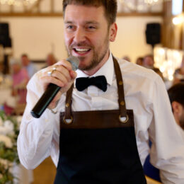 EJ Singing Waiter 13 of 192 260x260