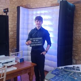 Face Off Photo Booth hire weddings