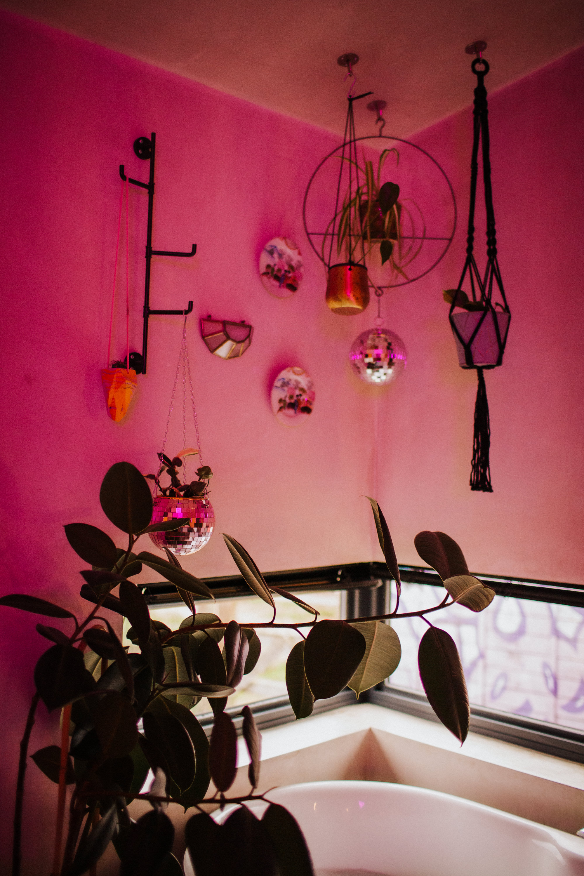 Bethnal Retreat Self Catered Accomodation Countryside Quirky Crafting Luxury Staycation Bath