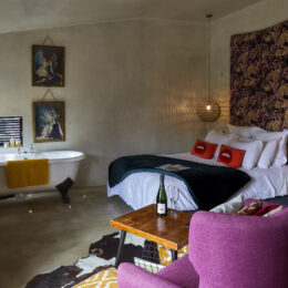 BethnalBec Luxury Stays Living Bedroom Area 260x260