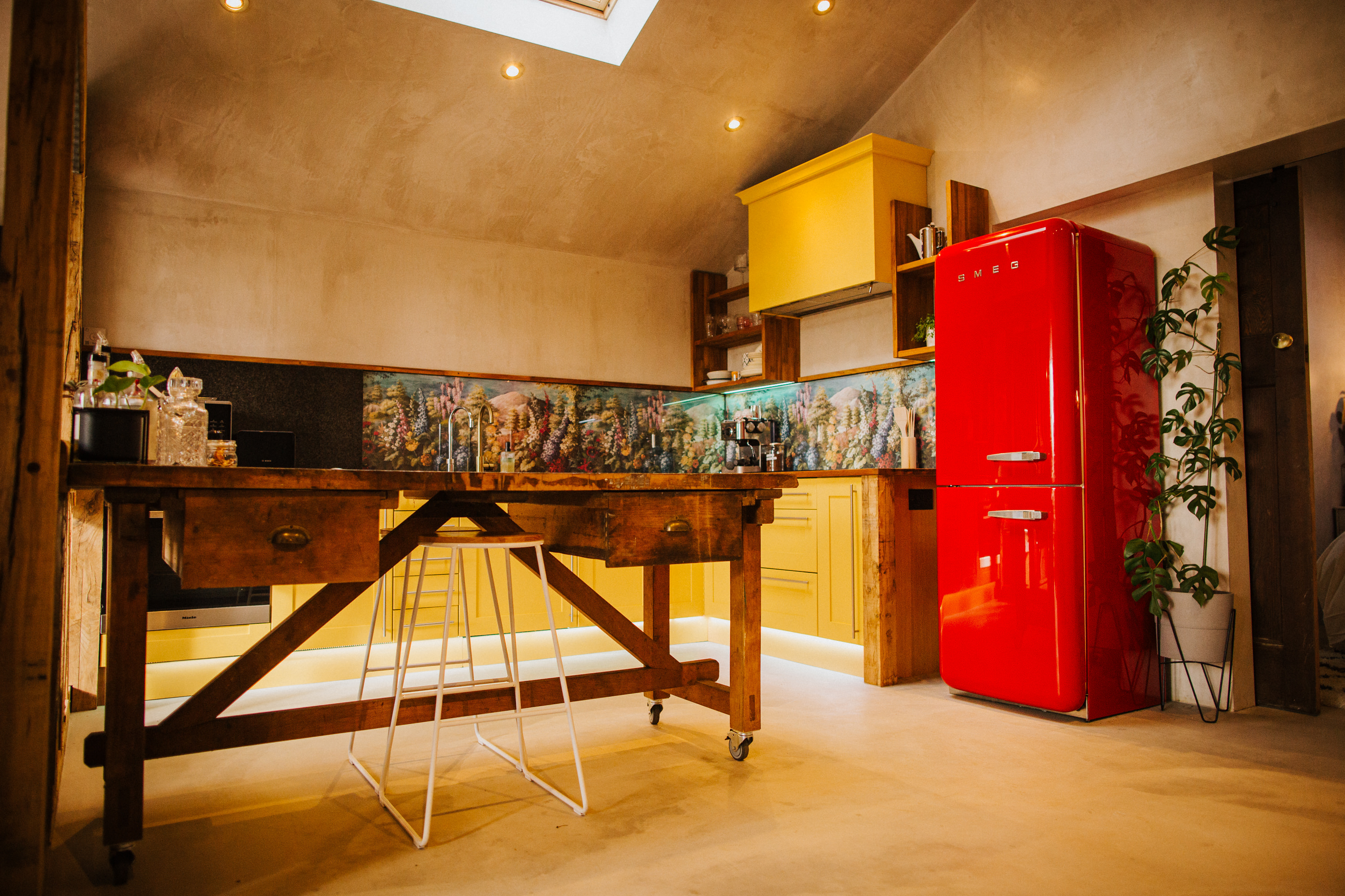 BethnalBec Luxury Stays The Foaling Box Kitchen 5