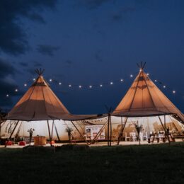 Covered in Style, Tipis and stretch tents weddings