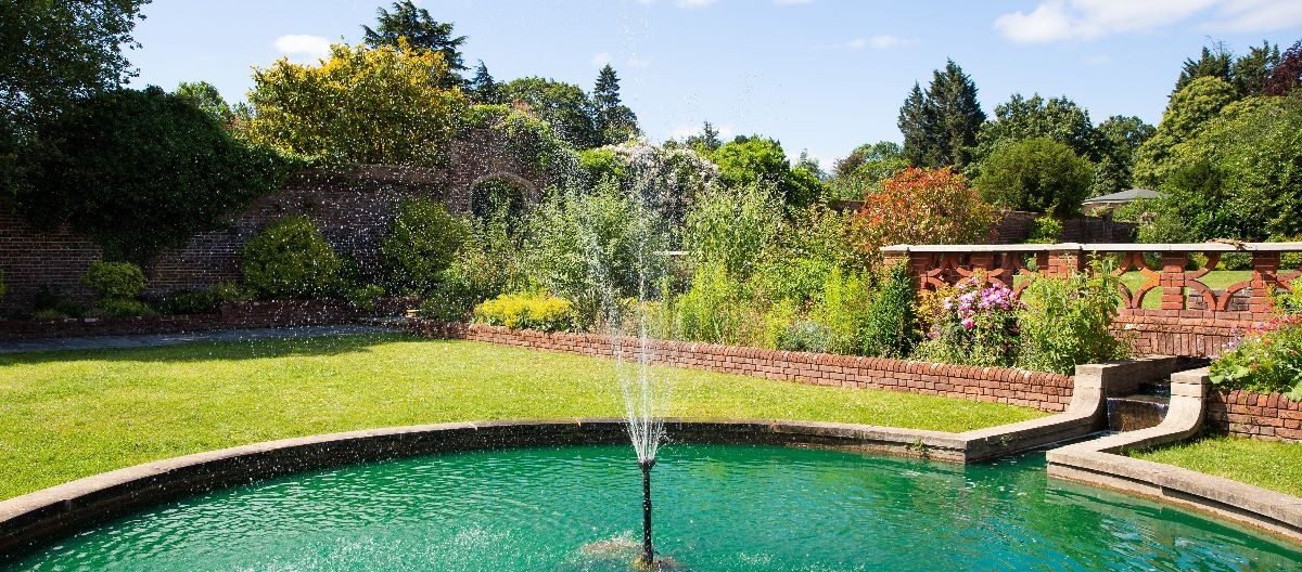 apsley gardens brochure wide 3mb