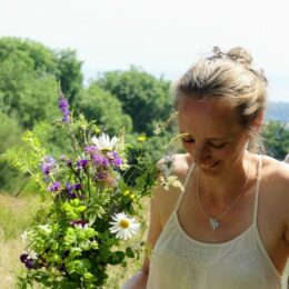 Penhein Glampsite Bride