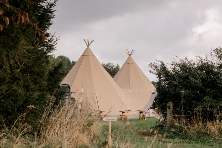 Wedding Double Hat Tipi