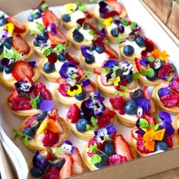 Sweet canape 260x260