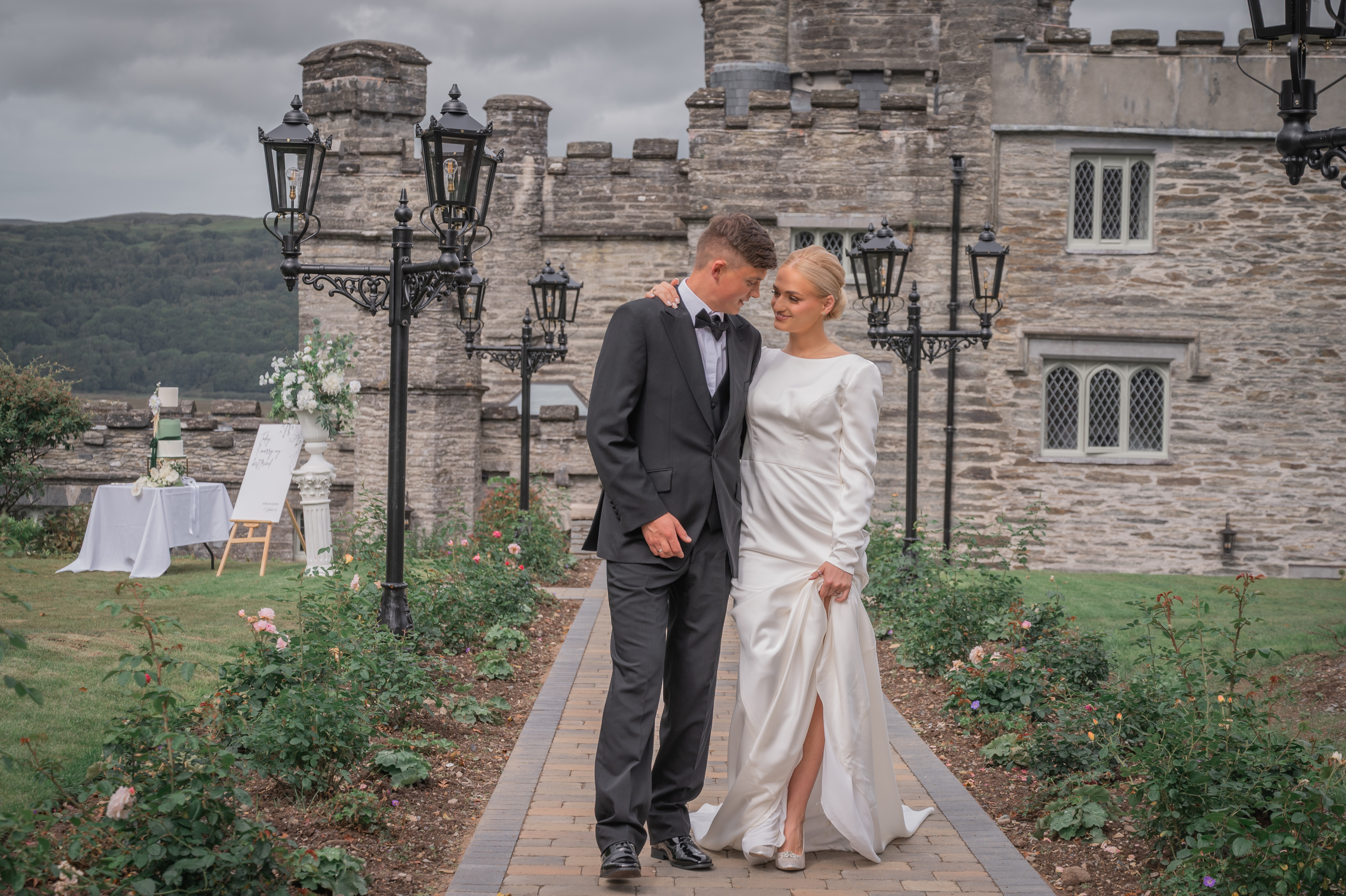 Bride and Groom in gardens