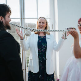 Weddings page banner pic 260x260