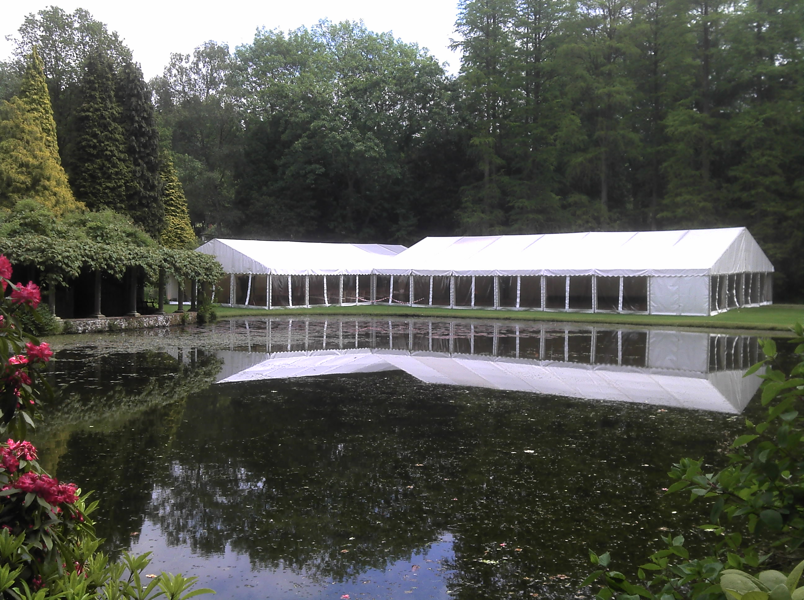 05 Marquees with transparent walls