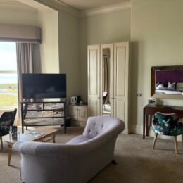 Churchill Suite 2 260x260