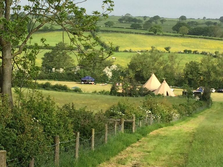 armscliffe valley 768x576